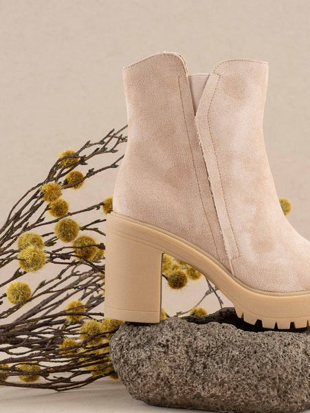 The Abby Chelsea Bootie-Cream