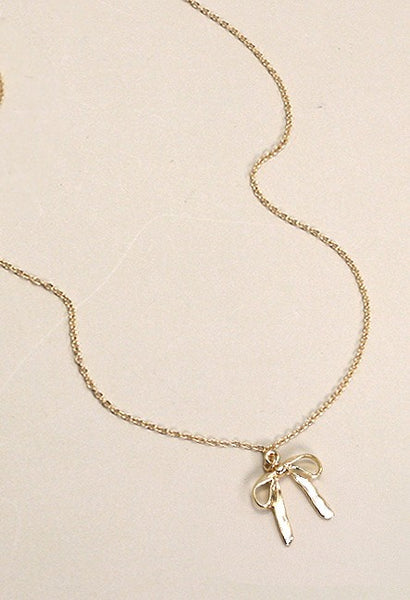 Gold Bow Pendant Necklace