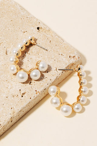 Pearl Studded Oval Hoop Earrings