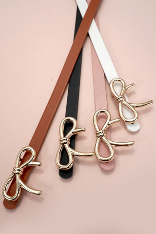 Bow-Shaped Buckle Belt