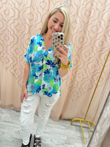 Gone Girl Floral Print Top