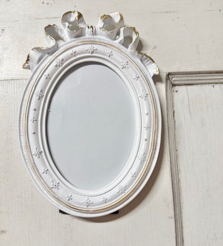 Antique White Bow Frame