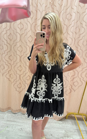 Beach House Brunch Printed Dress-Black
