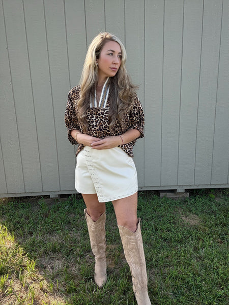 Cosmopolitan Chic Leopard top