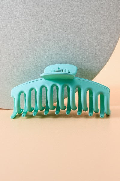 Over Sized Matte Hair Claw Clip